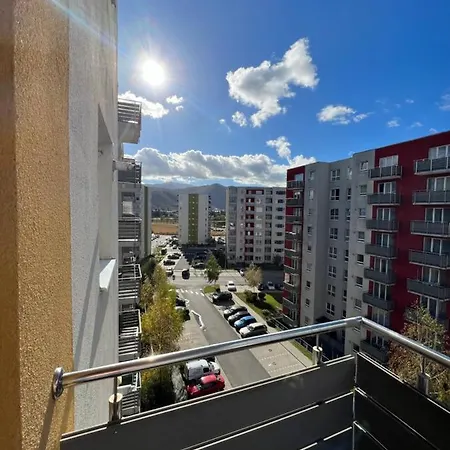 Moncler Family Apartamento Braşov