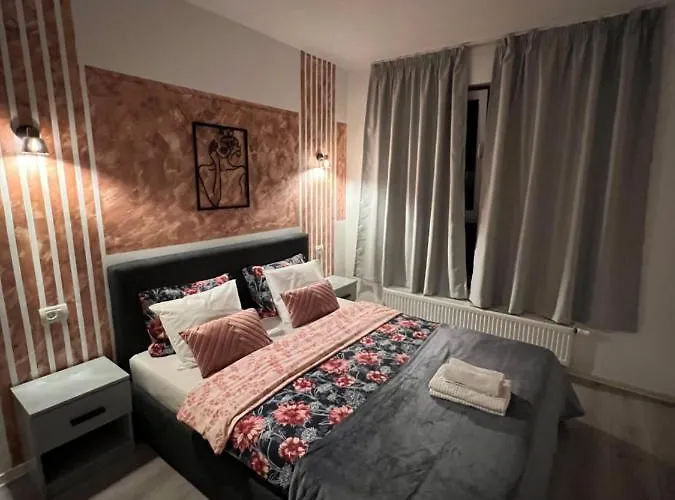 Moncler Family * Braşov