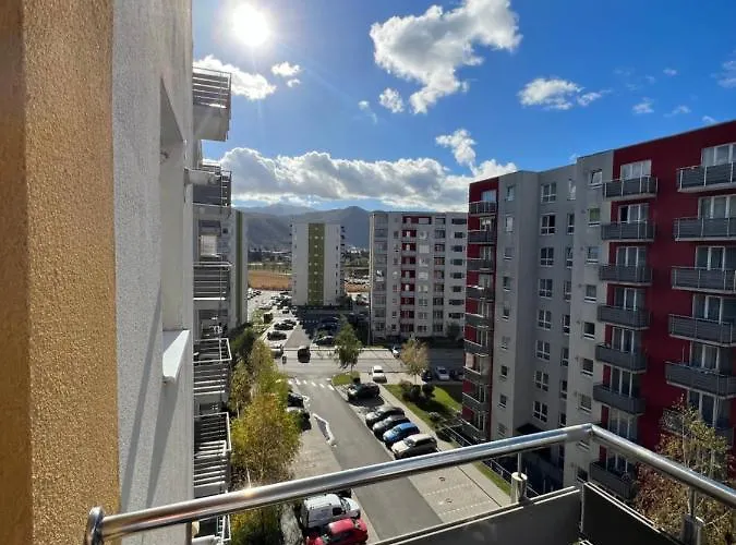 Moncler Family Apartamento Braşov